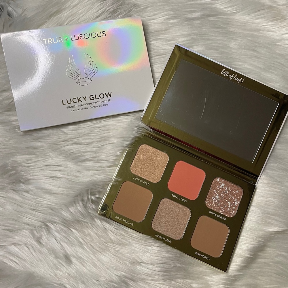 True + Luscious Glow Face Palette